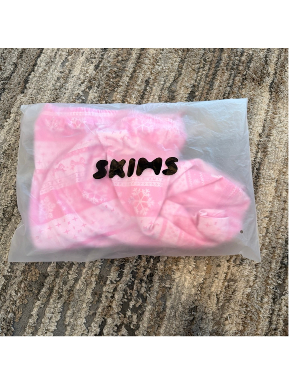 NWT SKIMS Logo Plush Pointelle Pajamas Pant XL Bubble Gum Fair Isle